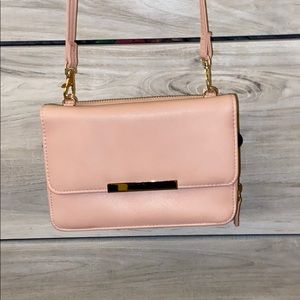 Pink detachable 2 in 1 purse with strap